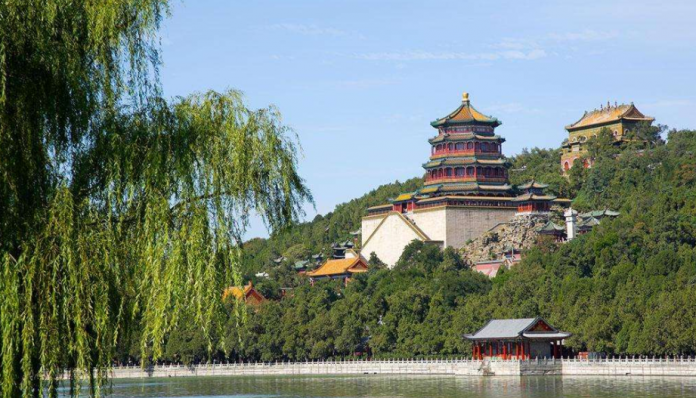 游皇家园林颐和园 赏园林艺术之杰作