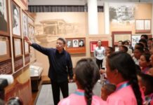 潘岳出席青海玉樹青少年北京行公益活動