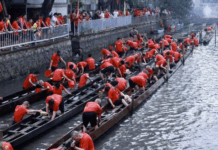 【大美广东·中印尼双语】(Bilingual Cina dan Indonesia)广州石牌村8条龙舟“出水”