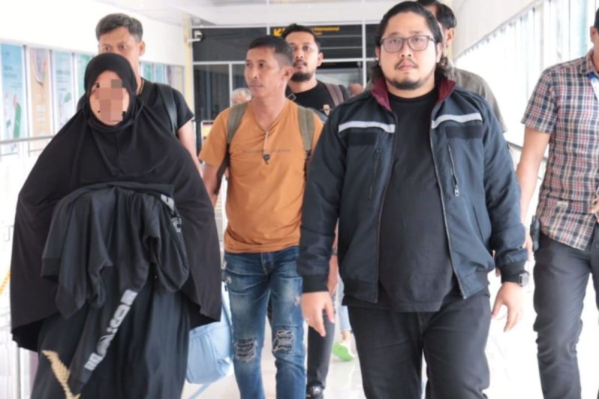 亚齐警方逮捕与贩卖少女到马来西亚有关的妇女