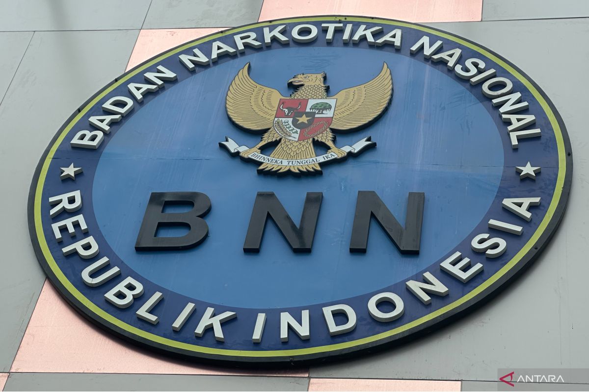BNN 调查印尼-马来西亚毒品案中的 8 名快递员
