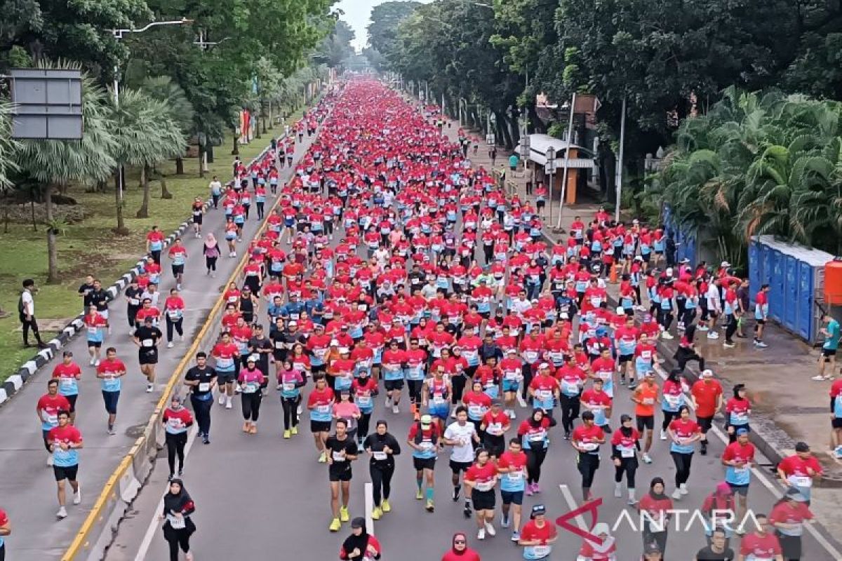 超过 31,000 名跑步者参加 2025 年雅加达国际马拉松赛