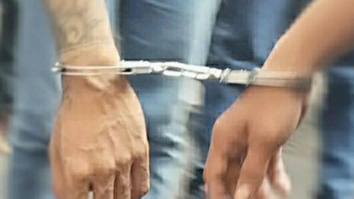 休息区 KM 62B Cikampek 收费公路盗窃案,2 名肇事者被捕