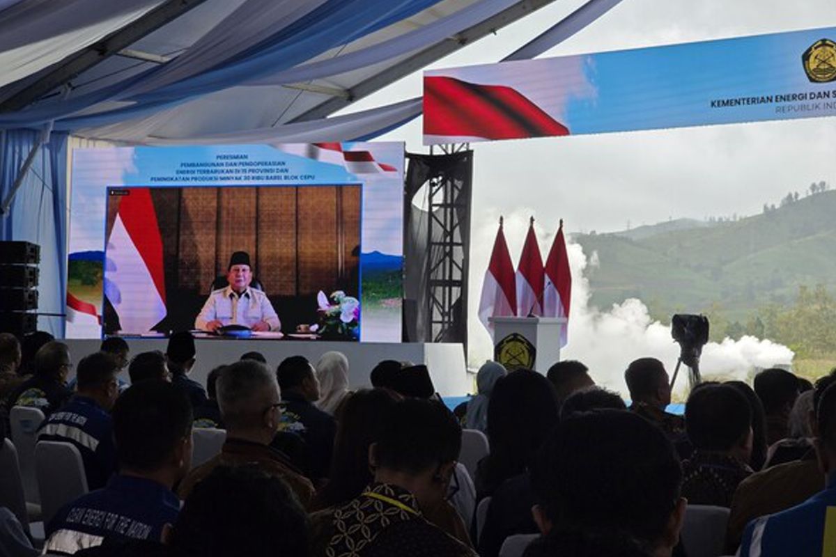Prabowo 总统为 Ijen 地热发电厂揭幕，这是一个由 PT SMI 支持的可再生能源项目