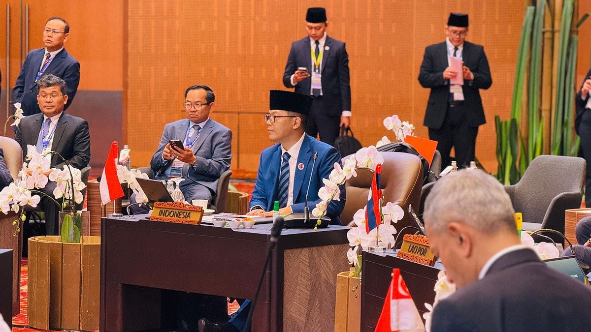 印尼外长:东盟负有集体责任,确保各地区保持韧性、凝聚力和主动性