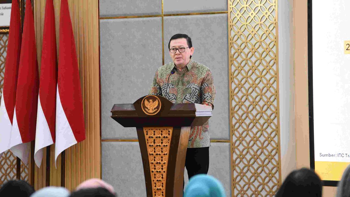 印尼 Atsiri 石油出口额达 4.2 亿印尼盾,对全球市场的贡献率达到 4.21%