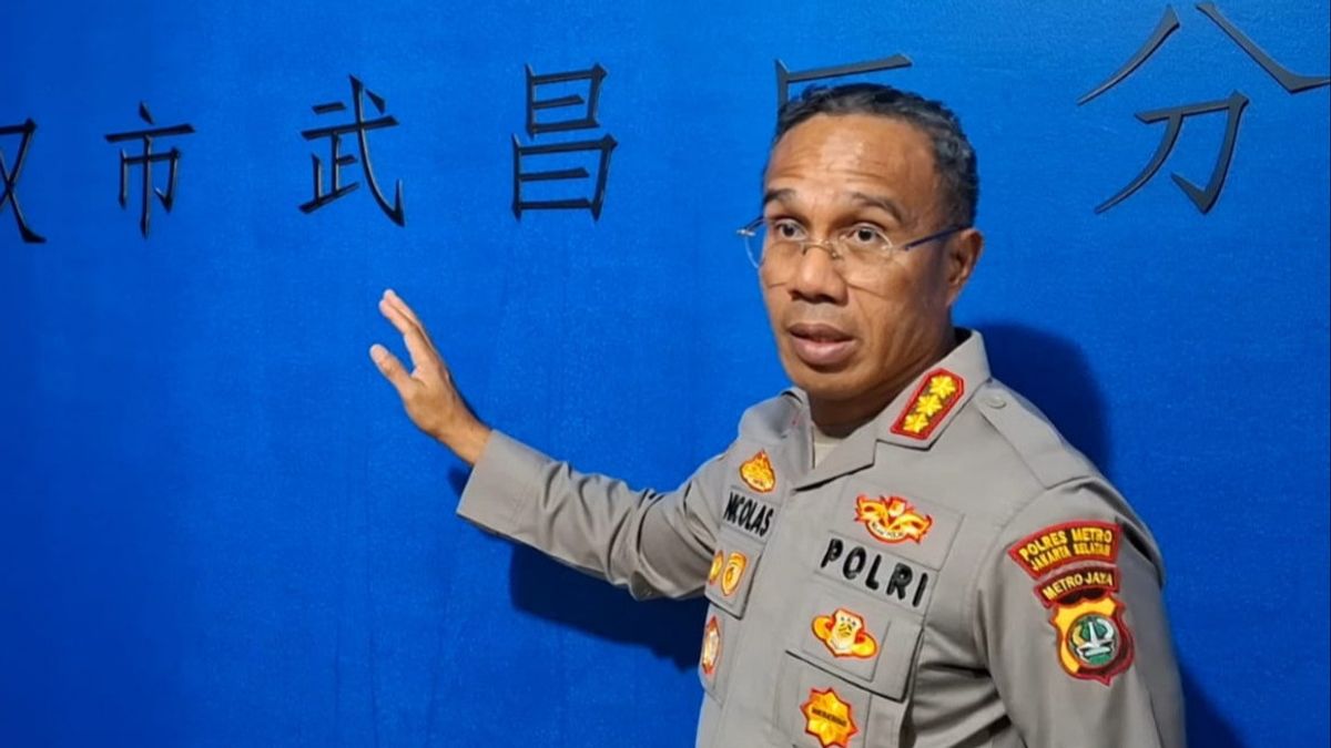 雅加达南部揭露了中国警察幌子的在线诈骗集团，以下是他们欺骗受害者的方式