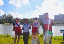 Int’l community volunteers brave typhoon aftermath for cleanup effort on World Cleanup Day in Guangzhou