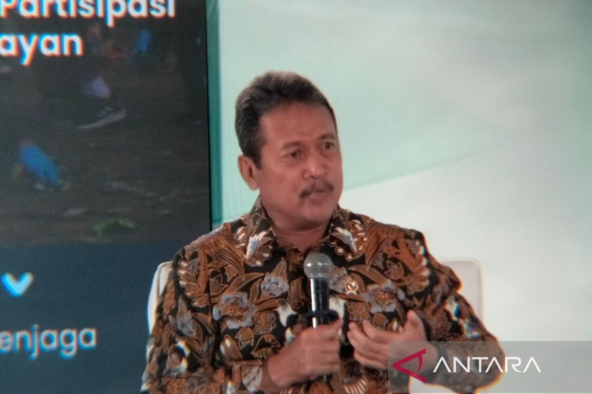 部长目标是对 1,582 艘渔船进行现代化改造