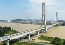 【大美广东·中印尼双语】(Bilingual Cina dan Indonesia)时速385公里!广湛高铁测试跑出巅峰速度