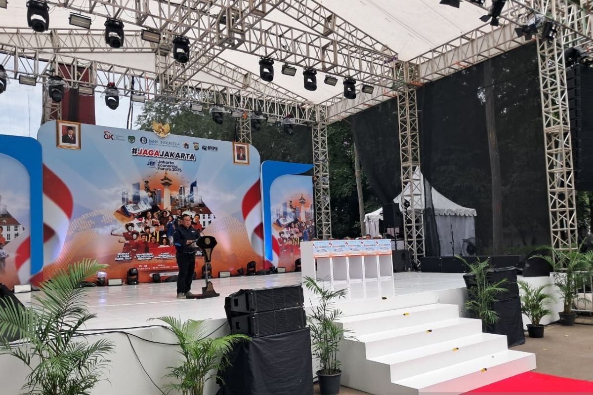 雅加达州长强调必须继续发展