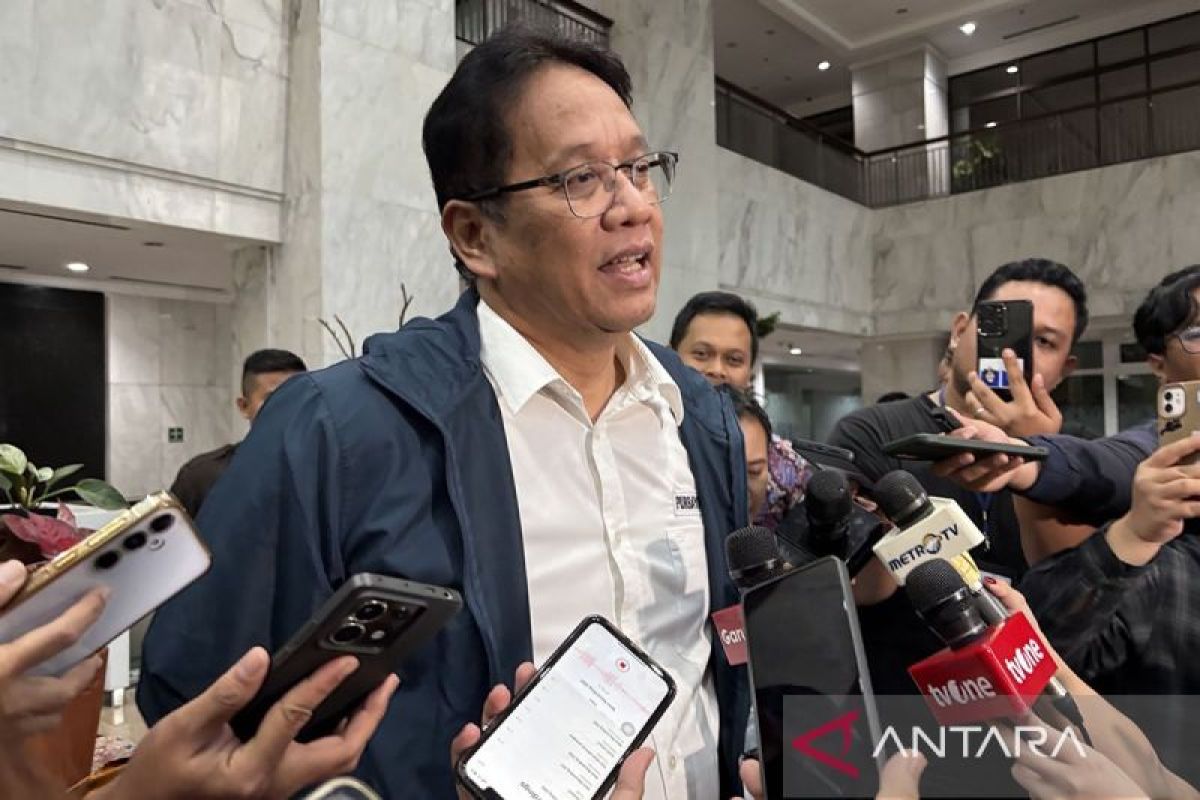 印尼将对非法二手衣服、箱包进口商进行罚款