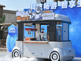 【大美广东·中印尼双语】(Bilingual Cina dan Indonesia)AI“店员”上岗,全球首个绳驱AI机器人零售服务店落地中山