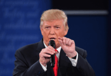 特朗普:中国利用与美国的贸易利润建立军事力量