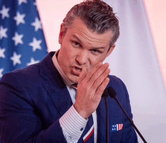 打击运毒船不留活口?美防长辩护