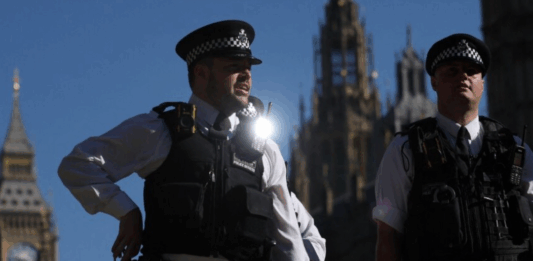 英国警方揭洗钱网络 为俄罗斯提供战争资金