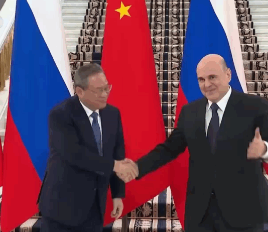 李强会见俄罗斯总理