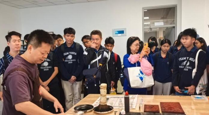 新加坡学生赴福建漳州开展排球文化交流