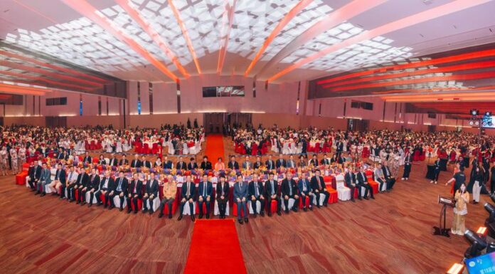 世界海南乡团大会槟城举行 曹观友:海南人“敢拼敢闯”精神让世界看见华社力量