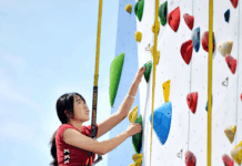 【大美广东·中印尼双语】(Bilingual Cina dan Indonesia)广州攀岩欢乐月开启,全运氛围点燃市民热情