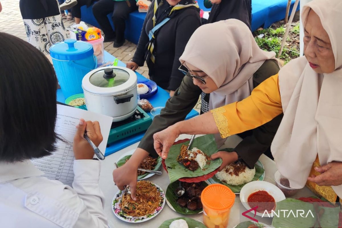 印尼将在14年正式成立6万家微型企业。