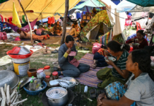 泰柬边境冲突持续致 13 人死亡 美方敦促停火对话