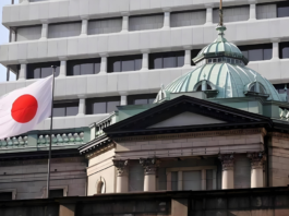 日首相官邸人士称“日本应拥核武” 官房长官急“灭火”