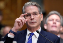 美财长贝森特或同时出任特朗普顾问