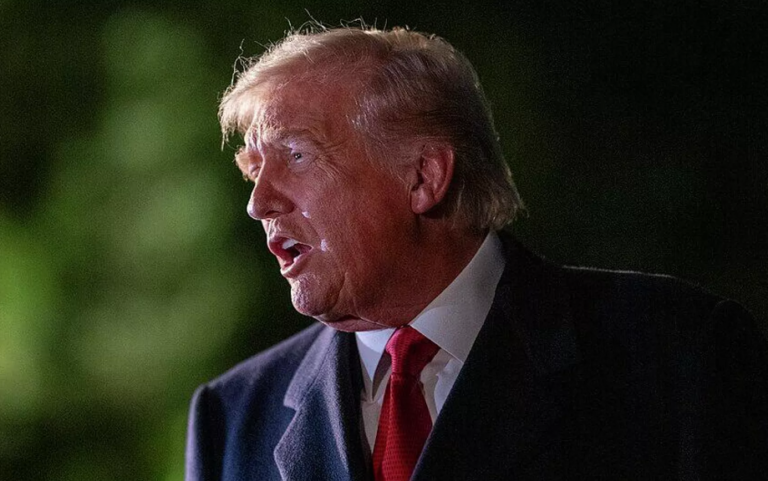 特朗普：将对与伊朗打交道的国家征收25%的关税