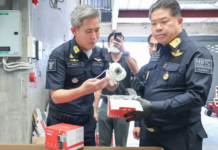 泰国查获10万套非法监控设备 涉案金额1亿泰铢