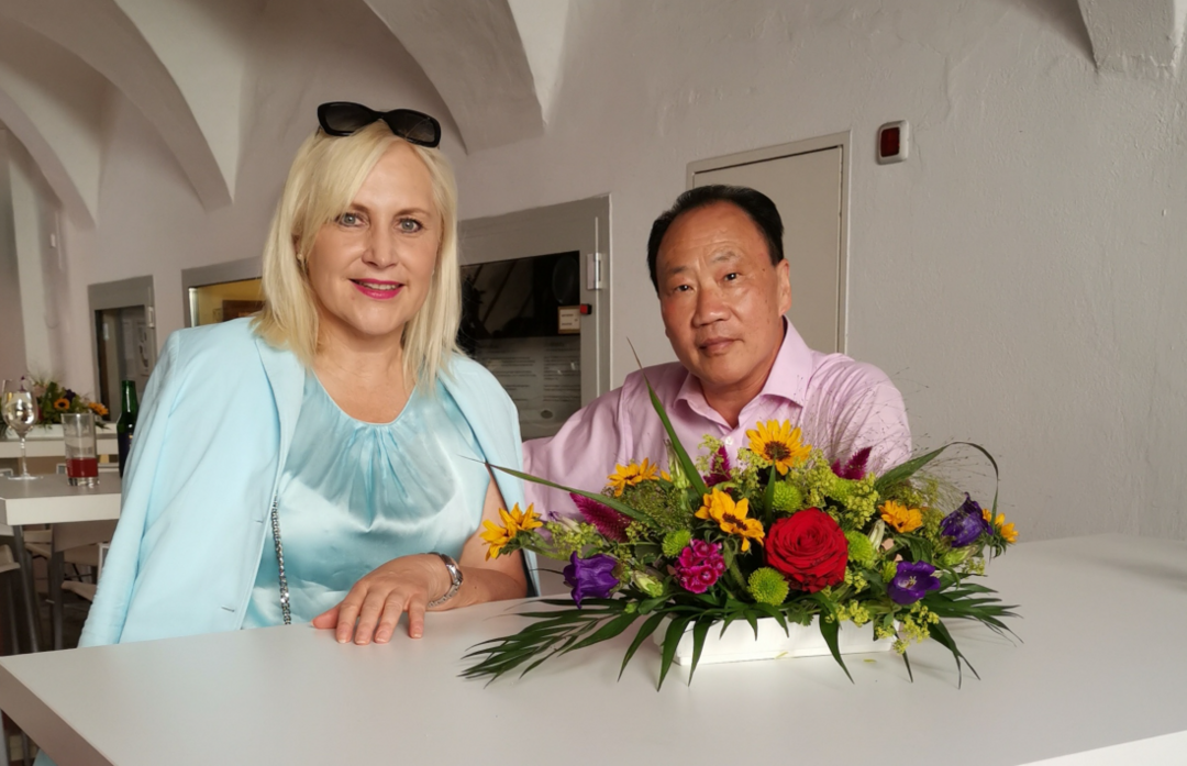 奥地利联邦政府首位华人顾问倪铁平:为更多合作交流架桥