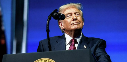 回应“用声波武器带走马杜罗” 特朗普:我们拥有无人知晓的武器