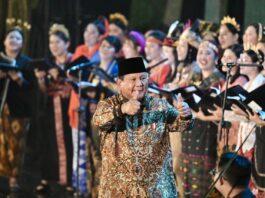 普拉博沃宣布印尼实现大米自给自足