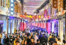 【大美广东·中印尼双语】(Bilingual Cina dan Indonesia)外地游客数增长26.79%!揭阳2026年春节文旅实现“开门红”