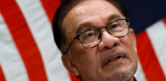 安华:首相任期限制法案将首先适用于自身