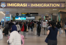 新西兰女子龙目岛清真寺失控 因不满斋月诵读声损坏设备且签证过期