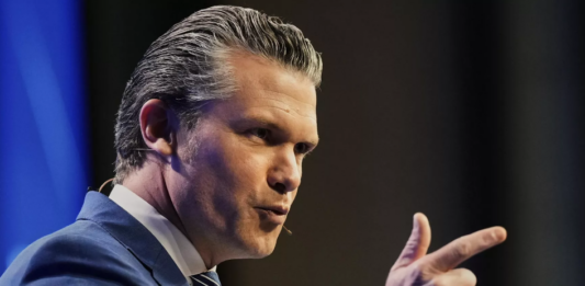 美国战争部长宣称军方应掌控太空