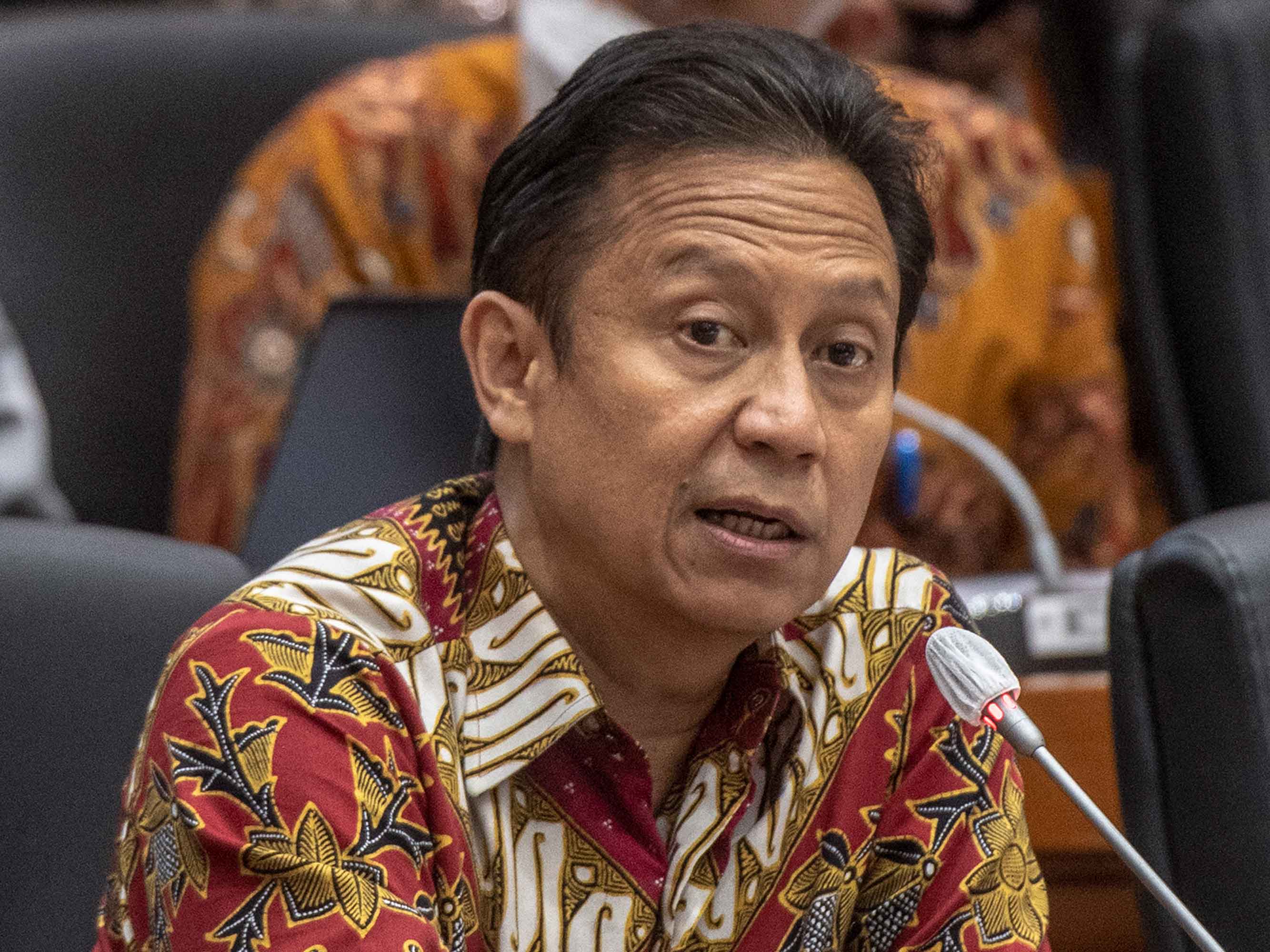 卫生部长提议恢复1100万国民健康保险参保资格 