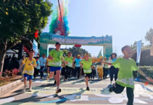 【大美广东·中印尼双语】(Bilingual Cina dan Indonesia)穿越14公里黄皮花海,用轻快的脚步走进郁南的春天