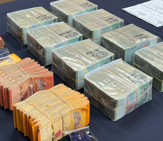 疯狂!半身不遂嫌犯坐轮椅参与抢劫