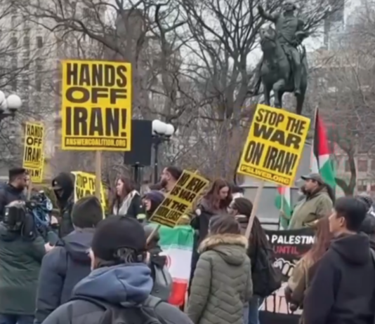 美国50余城民众举行反战集会 谴责对伊朗动武、呼吁停止中东干涉