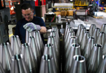 传美军火库存告急 白宫急召军火商筹补500亿