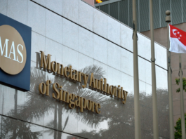 涉狮城最大洗钱案:金管局向2前银行经理发禁令