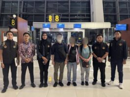 涉滥用投资者居留许可 3名韩国公民遭遣返