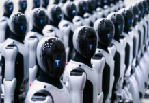 人形机器人如何走进千家万户?全国人大代表何小鹏:建议部署“端侧本地大脑”