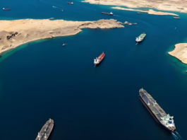 封锁港口引多重危机 专家警告油价或飙升至200美元