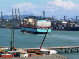 巴拿马外长称中国增加扣船 关联长和港口案