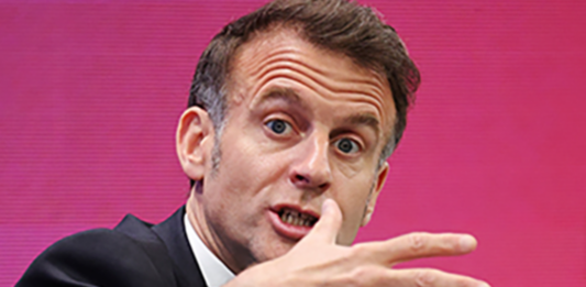 马克龙批特朗普 吁中等国家制衡中美