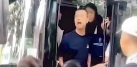 香港校长带队新加坡交流 与女保安争执爆粗口 校方道歉