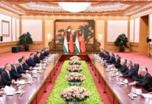 独家视频丨习近平同拉赫蒙会谈:今天再次同老朋友相聚 我感到很亲切